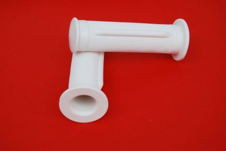PAR PUÑOS BLANCOS 109027